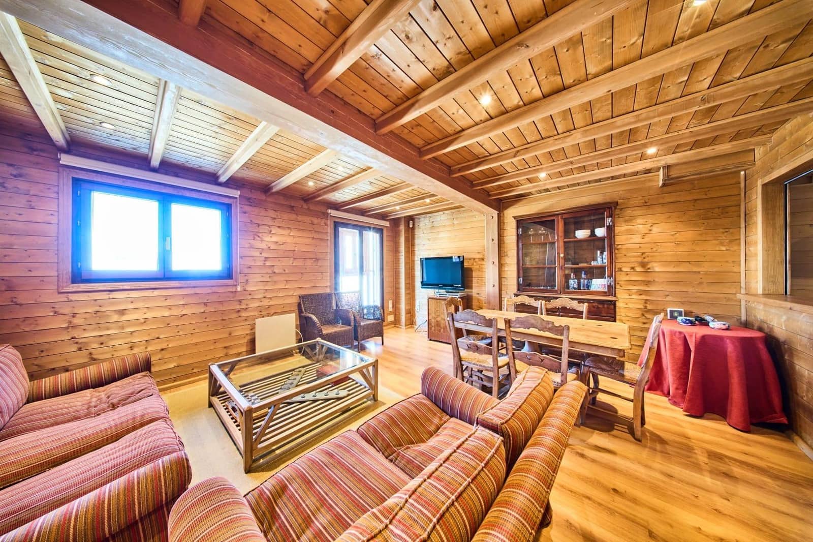 3 sypialnia Willa na sprzedaż w Sierra Nevada z garażem - 510 000 € (Ref: 9524504)