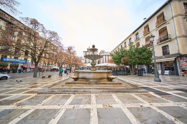 1 soveværelse Lejlighed til salg i Centro, Granada by - € 139.000 (Ref: 9527868)