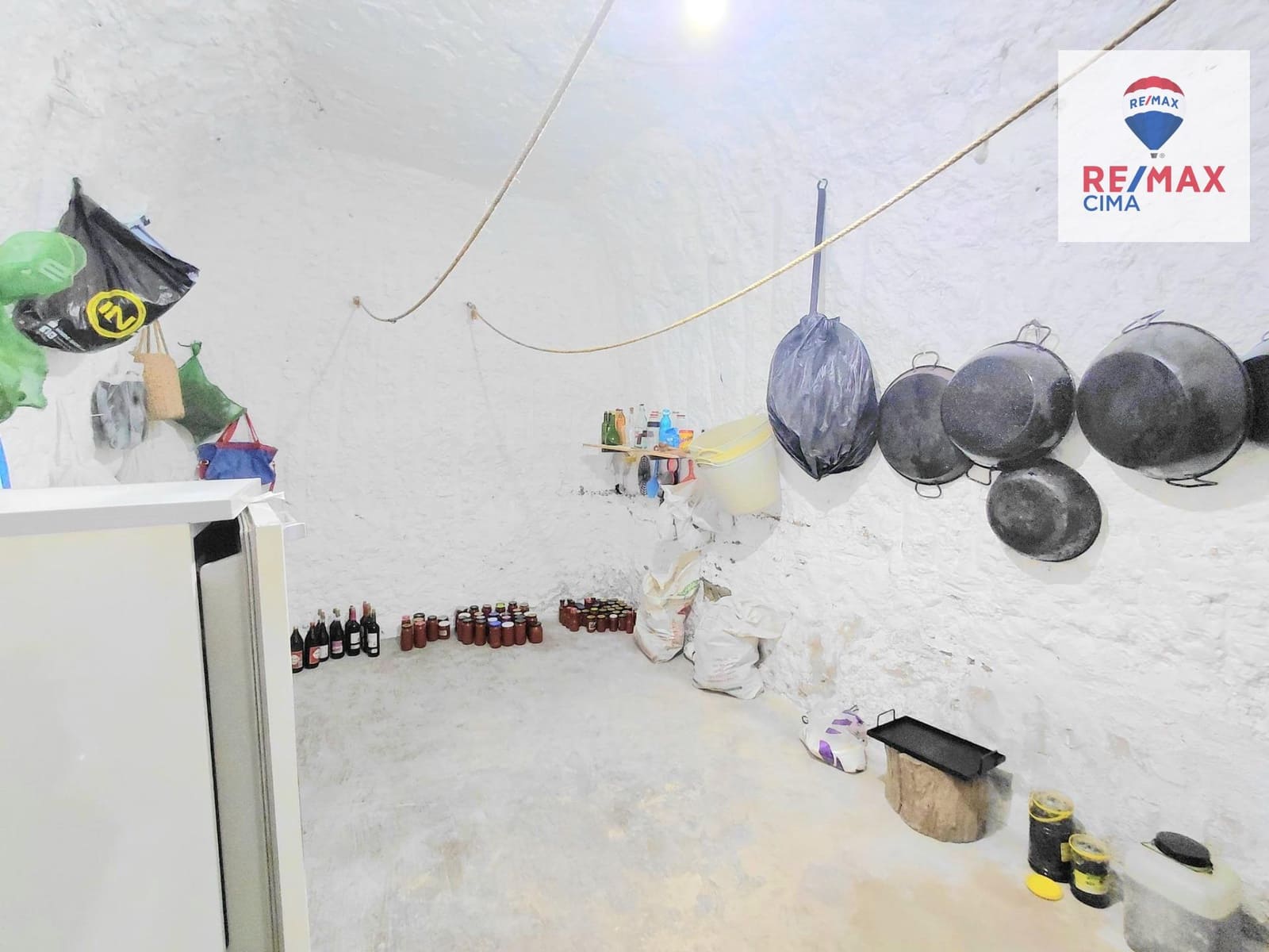 1 makuuhuone Omakotitalo myytävänä paikassa Benamaurel mukana 
autotalli - 25 000 € (Ref: 9530843)