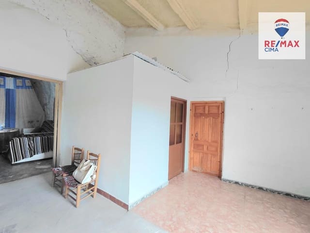 1 makuuhuone Omakotitalo myytävänä paikassa Benamaurel mukana 
autotalli - 25 000 € (Ref: 9530843)