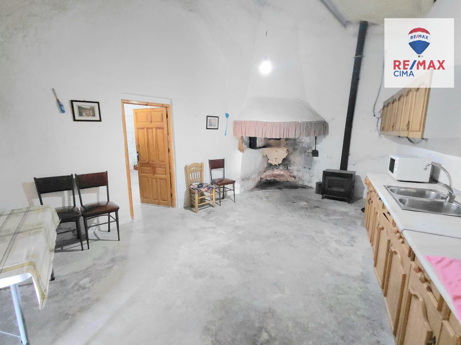 1 makuuhuone Omakotitalo myytävänä paikassa Benamaurel mukana 
autotalli - 25 000 € (Ref: 9530843)