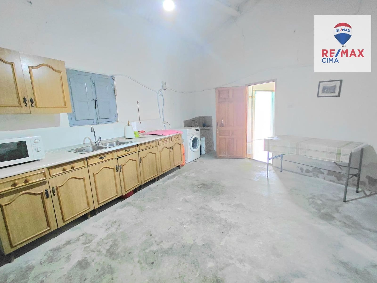 1 makuuhuone Omakotitalo myytävänä paikassa Benamaurel mukana 
autotalli - 25 000 € (Ref: 9530843)