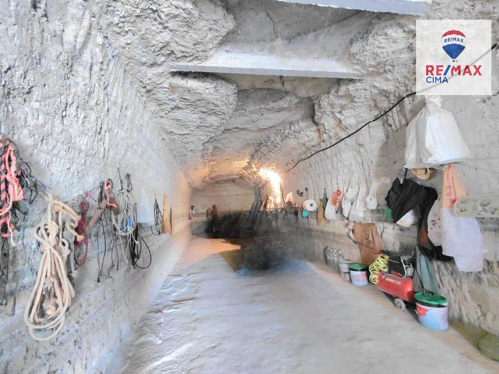 1 makuuhuone Omakotitalo myytävänä paikassa Benamaurel mukana 
autotalli - 25 000 € (Ref: 9530843)