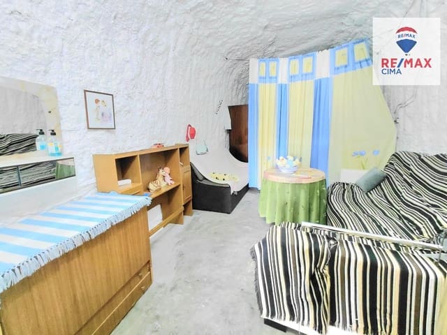 1 makuuhuone Omakotitalo myytävänä paikassa Benamaurel mukana 
autotalli - 25 000 € (Ref: 9530843)