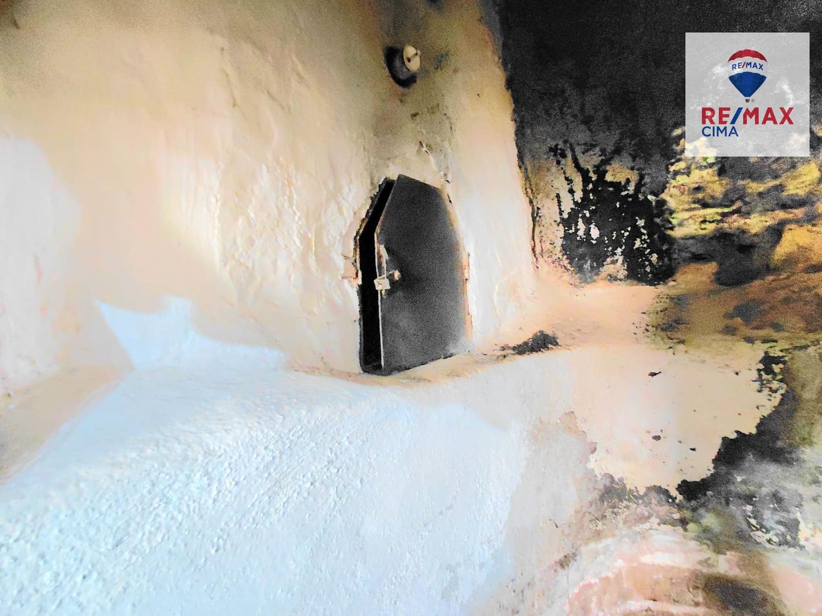 1 makuuhuone Omakotitalo myytävänä paikassa Benamaurel mukana 
autotalli - 25 000 € (Ref: 9530843)