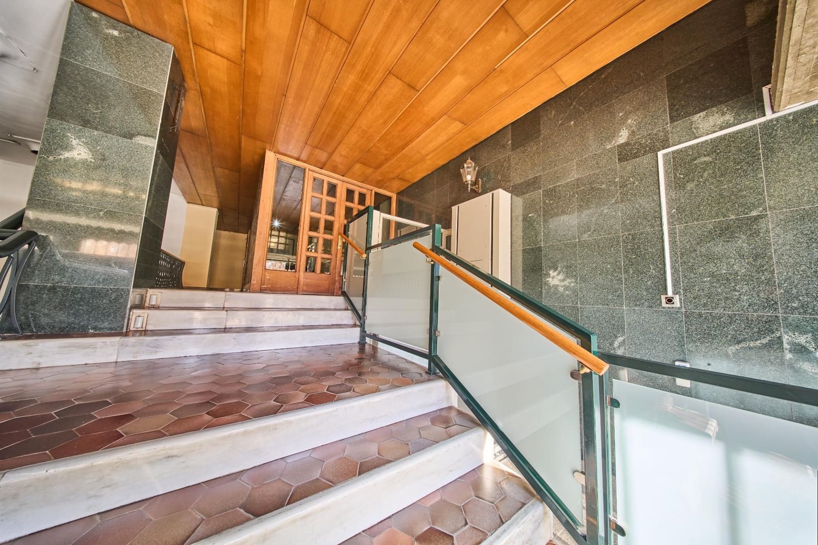 2 chambre Appartement à vendre à Grenade ville avec garage - 575 000 € (Ref: 9530844)