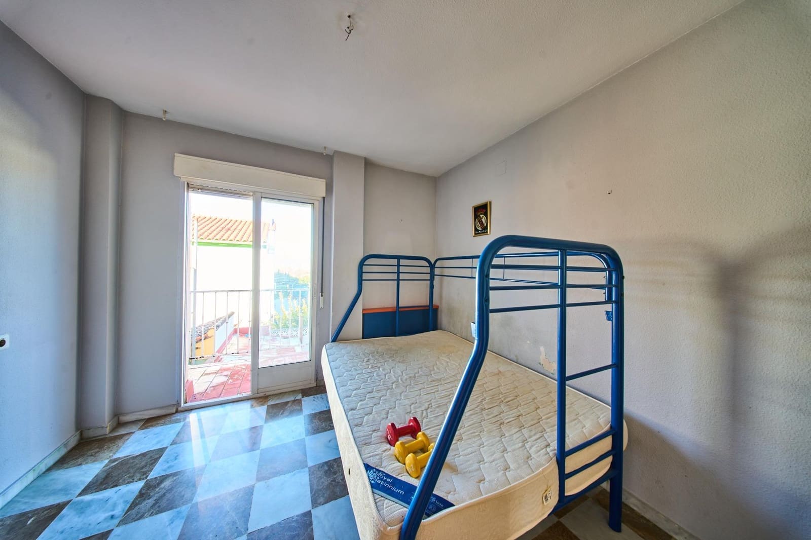 3 camera da letto Villetta a Schiera in vendita in Jun con garage - 179.900 € (Rif: 9533952)