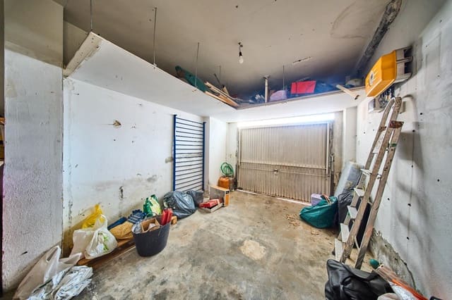 3 quarto Moradia em Banda para venda em Jun com garagem - 179 900 € (Ref: 9533952)