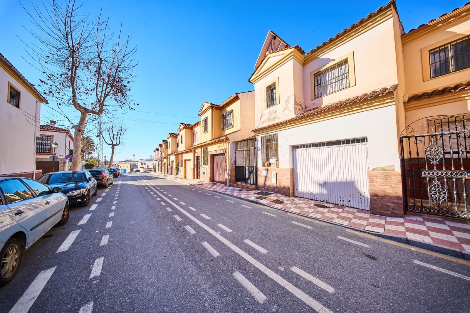 3 camera da letto Villetta a Schiera in vendita in Jun con garage - 179.900 € (Rif: 9533952)