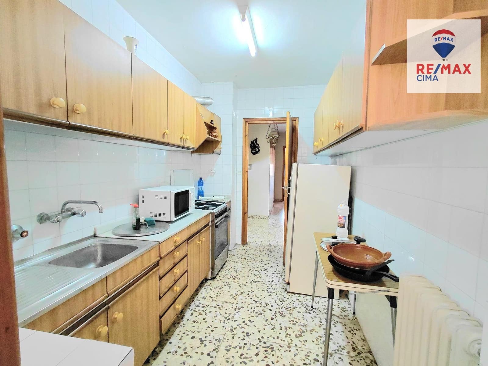 3 sovrum Lägenhet till salu i Baza - 55 000 € (Ref: 9543833)