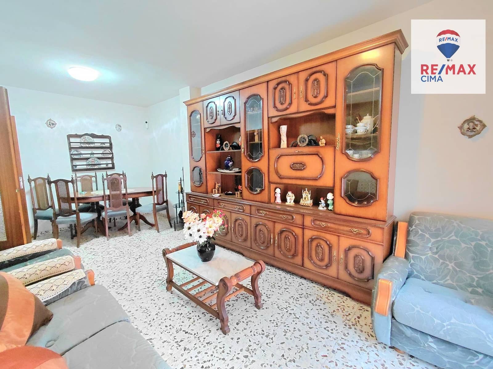 3 sovrum Lägenhet till salu i Baza - 55 000 € (Ref: 9543833)