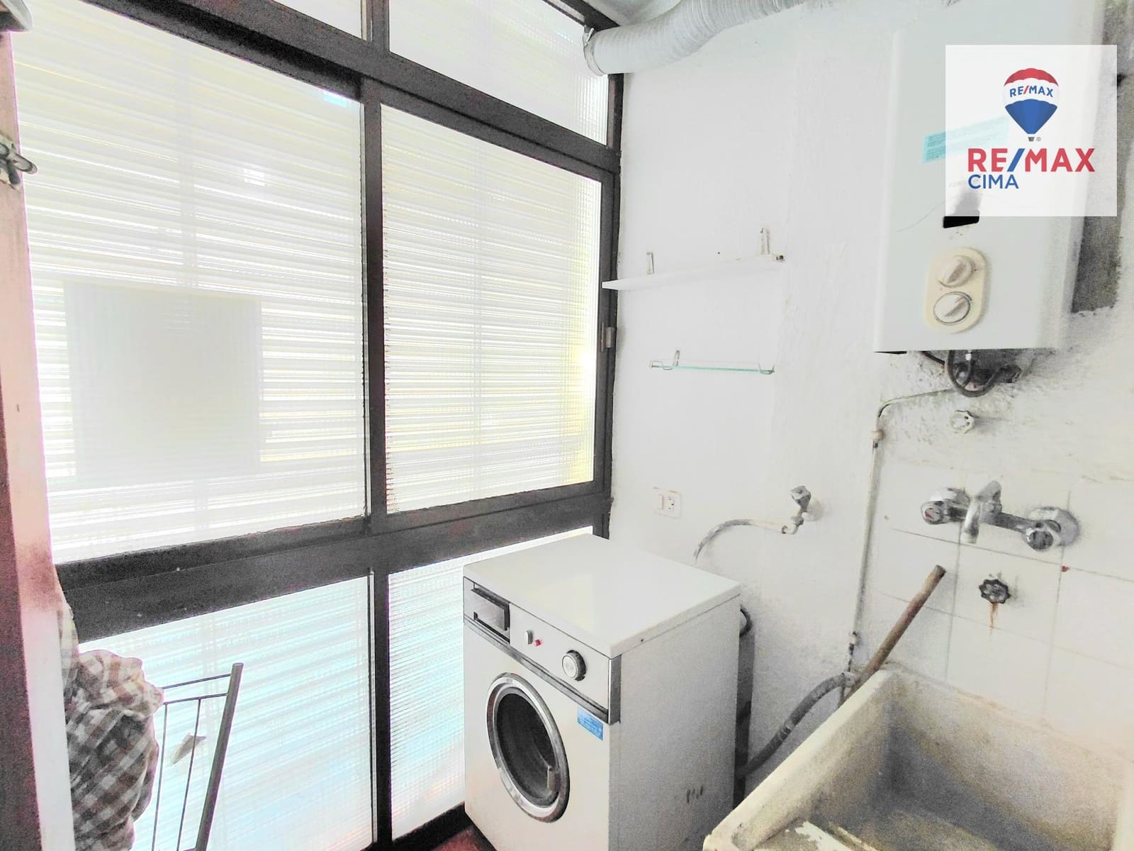 3 sovrum Lägenhet till salu i Baza - 55 000 € (Ref: 9543833)