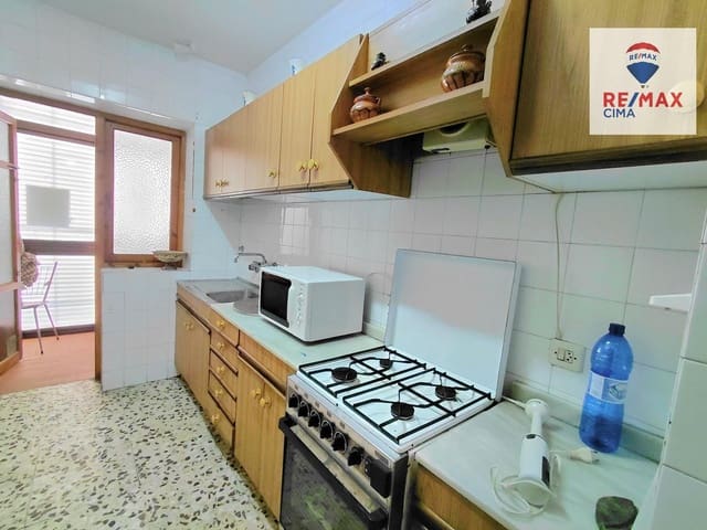 3 sovrum Lägenhet till salu i Baza - 55 000 € (Ref: 9543833)