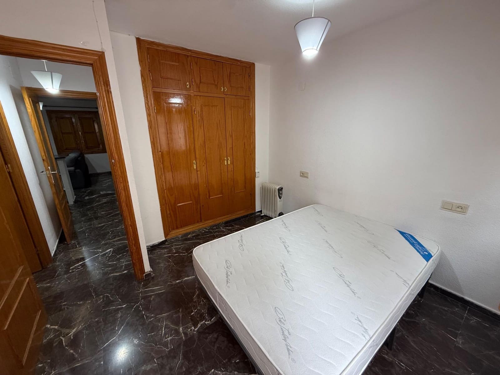 2 camera da letto Appartamento da affittare in Granada citta - 700 € (Rif: 9548435)