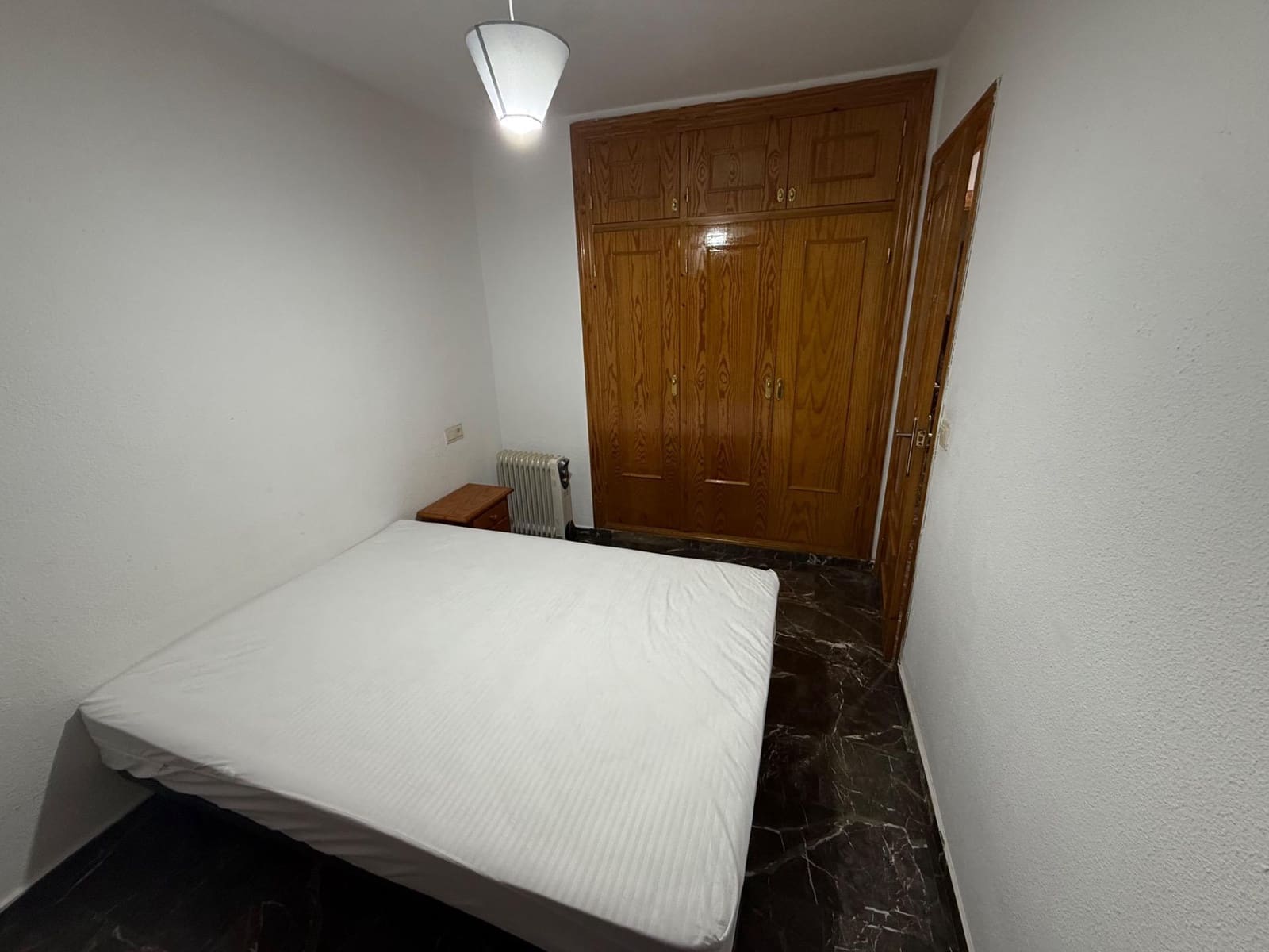 2 camera da letto Appartamento da affittare in Granada citta - 700 € (Rif: 9548435)