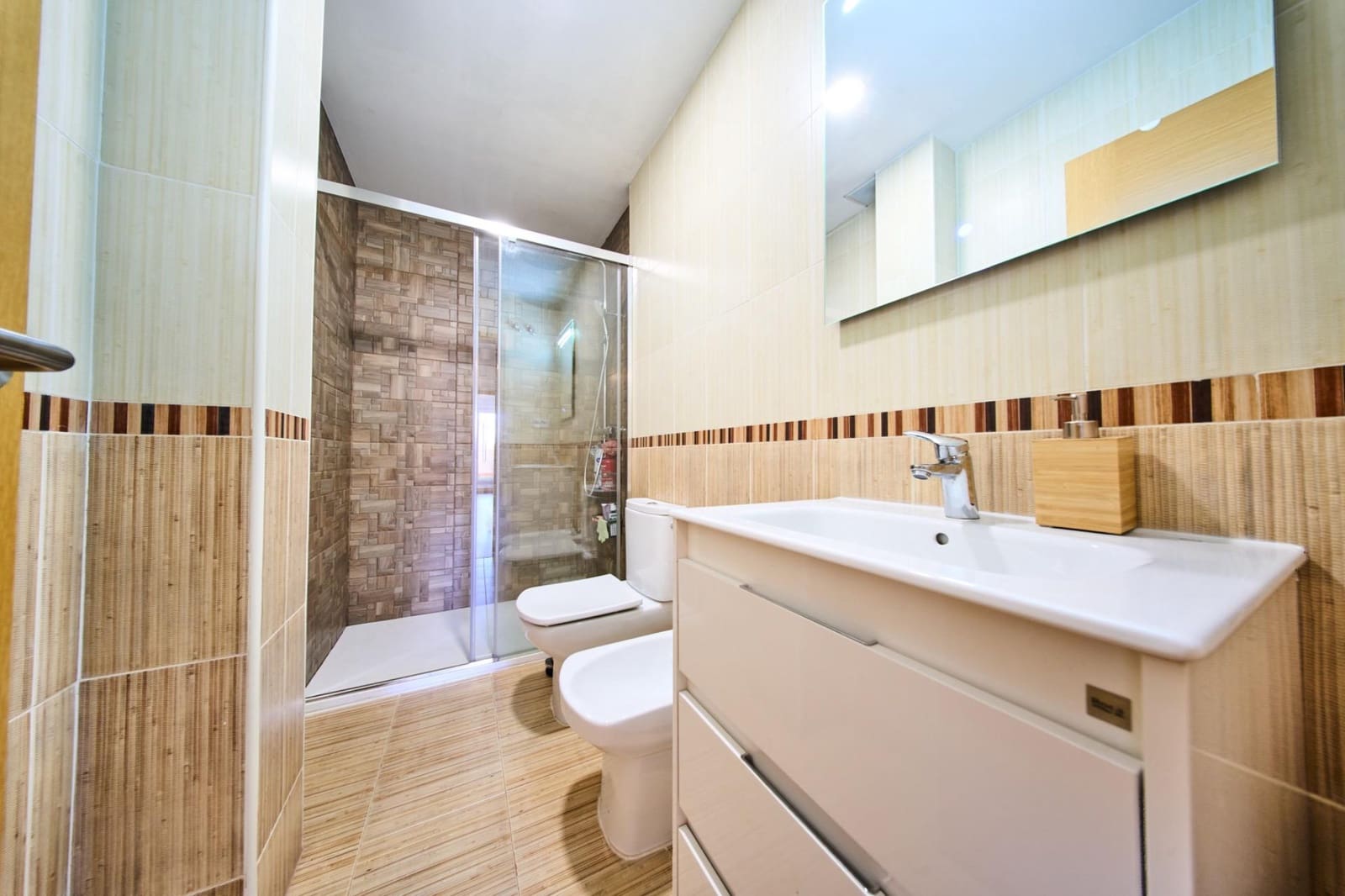 3 chambre Penthouse à vendre à Las Gabias - 229 000 € (Ref: 9551904)