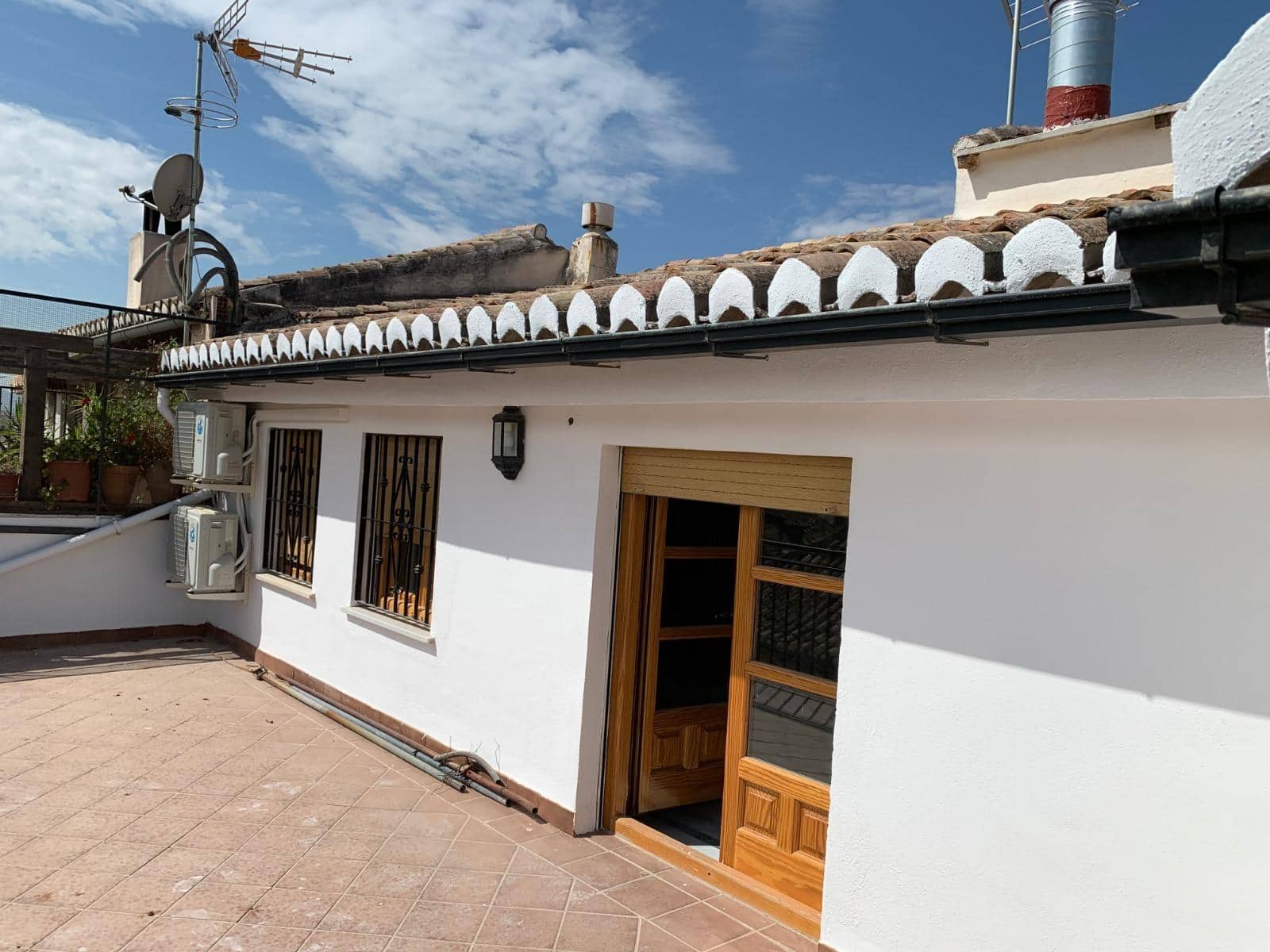 2 Zimmer Penthouse zu vermieten in Granada Stadt - 800 € (Ref: 9551906)