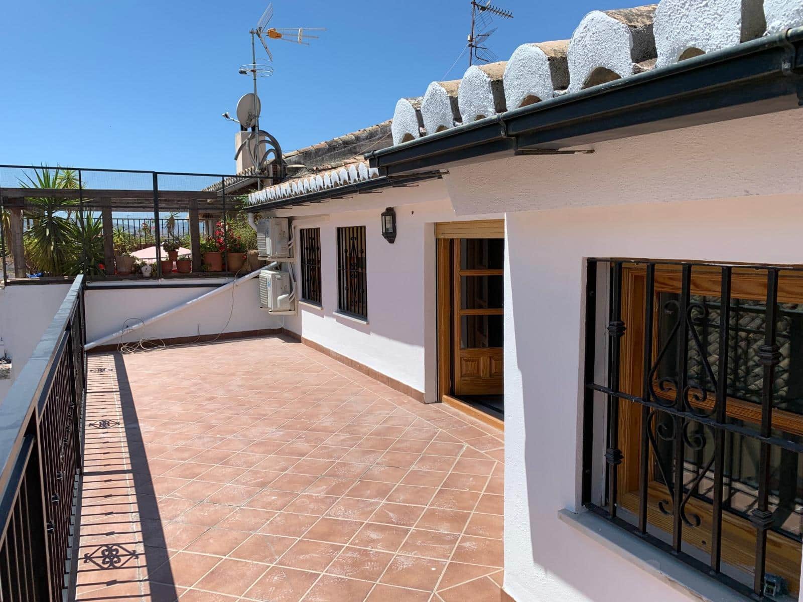 2 Zimmer Penthouse zu vermieten in Granada Stadt - 800 € (Ref: 9551906)
