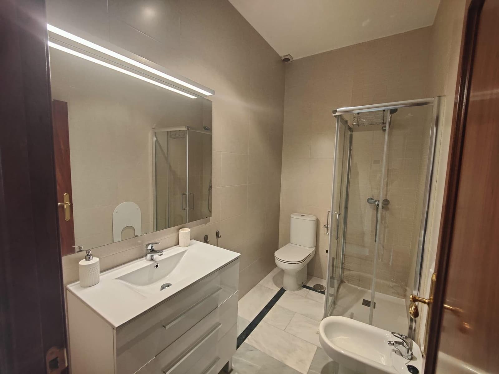 2 Zimmer Penthouse zu vermieten in Granada Stadt - 800 € (Ref: 9551906)