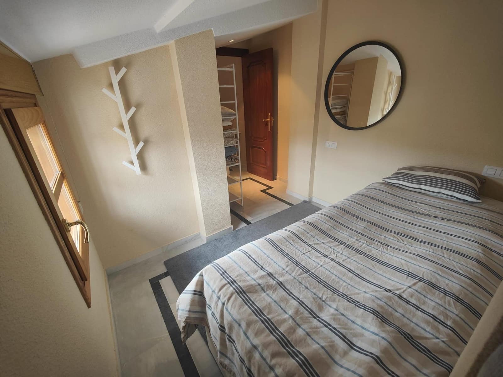 2 Zimmer Penthouse zu vermieten in Granada Stadt - 800 € (Ref: 9551906)