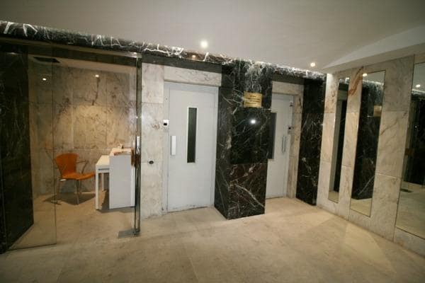 Büro zu vermieten in Granada Stadt - 400 € (Ref: 9551907)