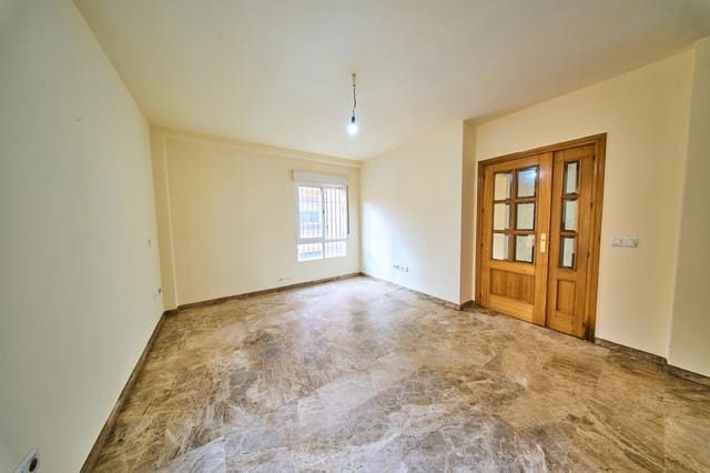 1 sovrum Lägenhet till salu i Armilla med garage - 136 000 € (Ref: 9556062)