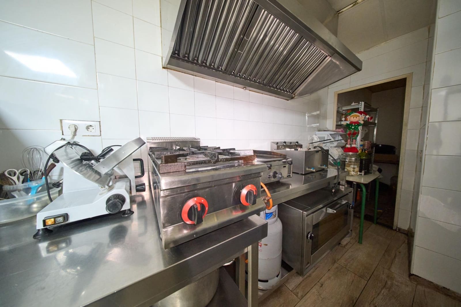 Business for rent in Las Gabias - € 700 (Ref: 9565424)