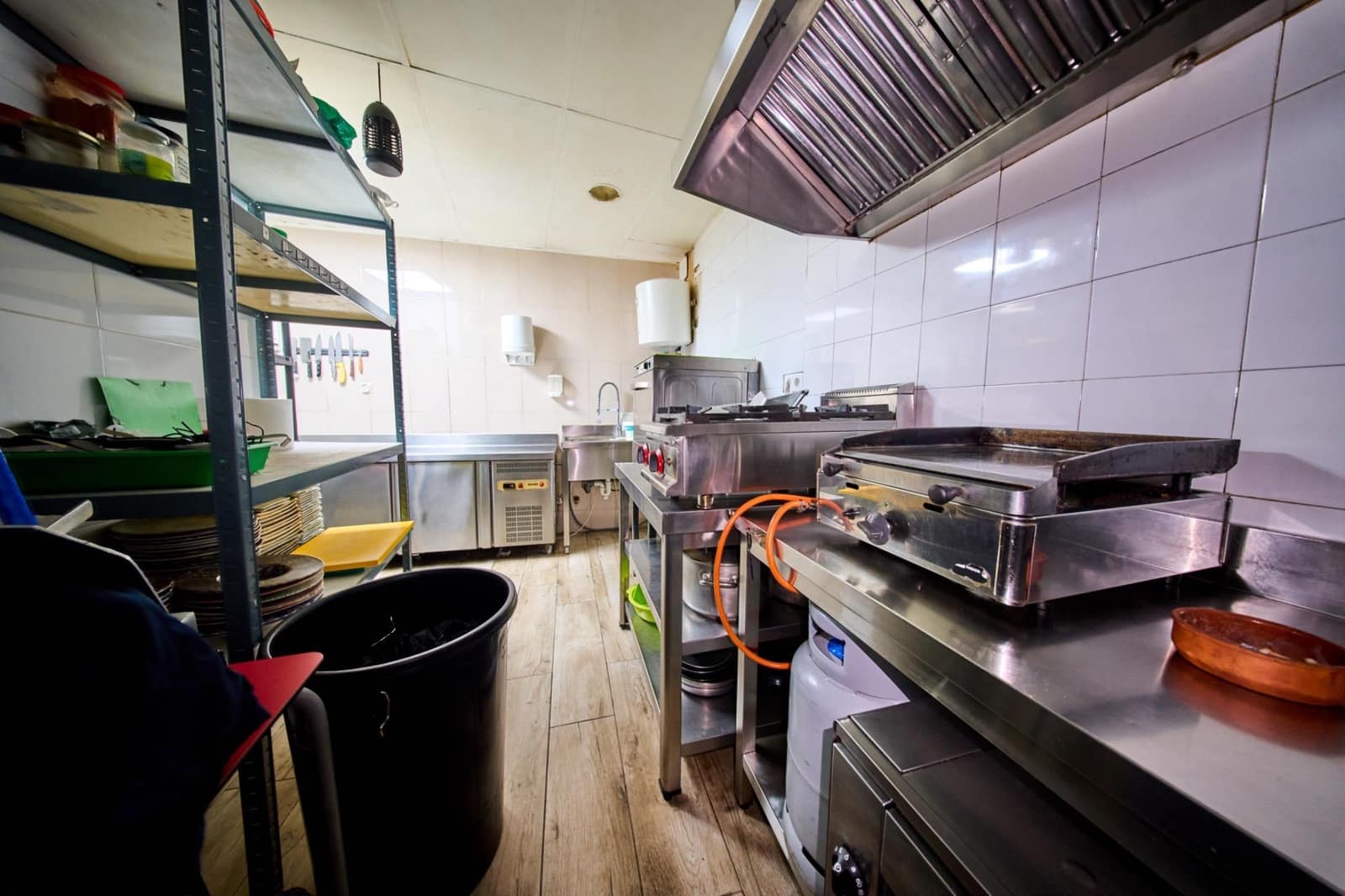 Business for rent in Las Gabias - € 700 (Ref: 9565424)