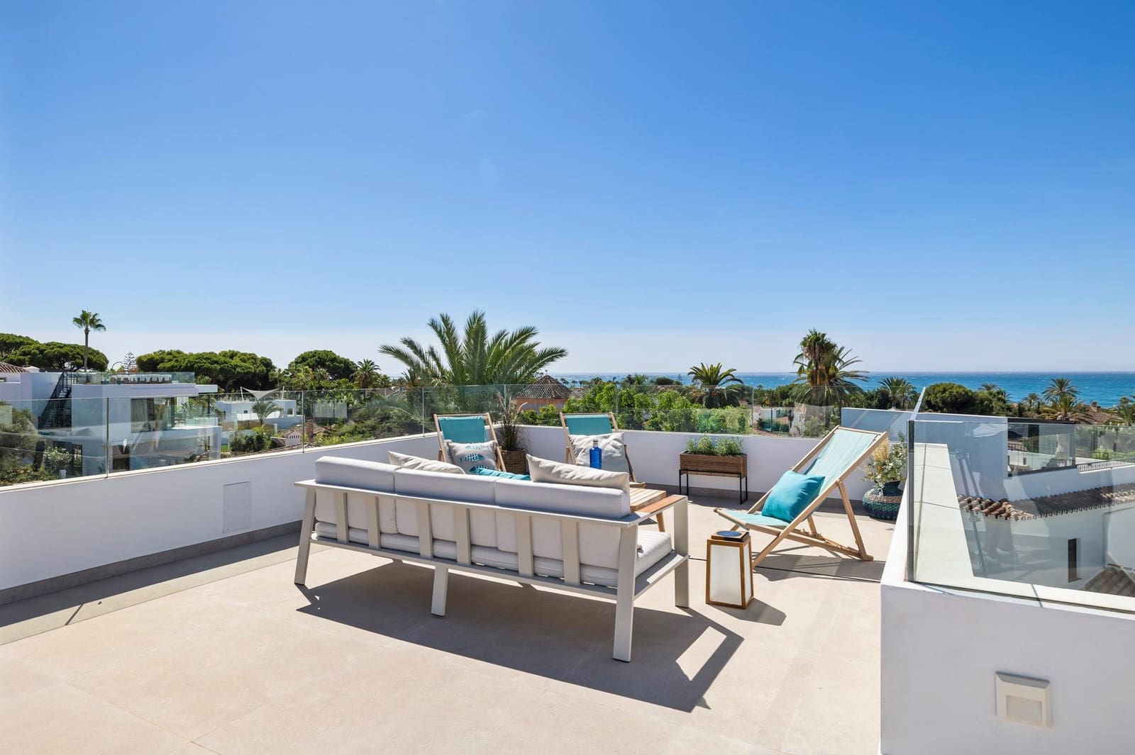 5 bedroom Villa for sale in Marbella with pool garage - € 3,350,000 (Ref: 9565425)