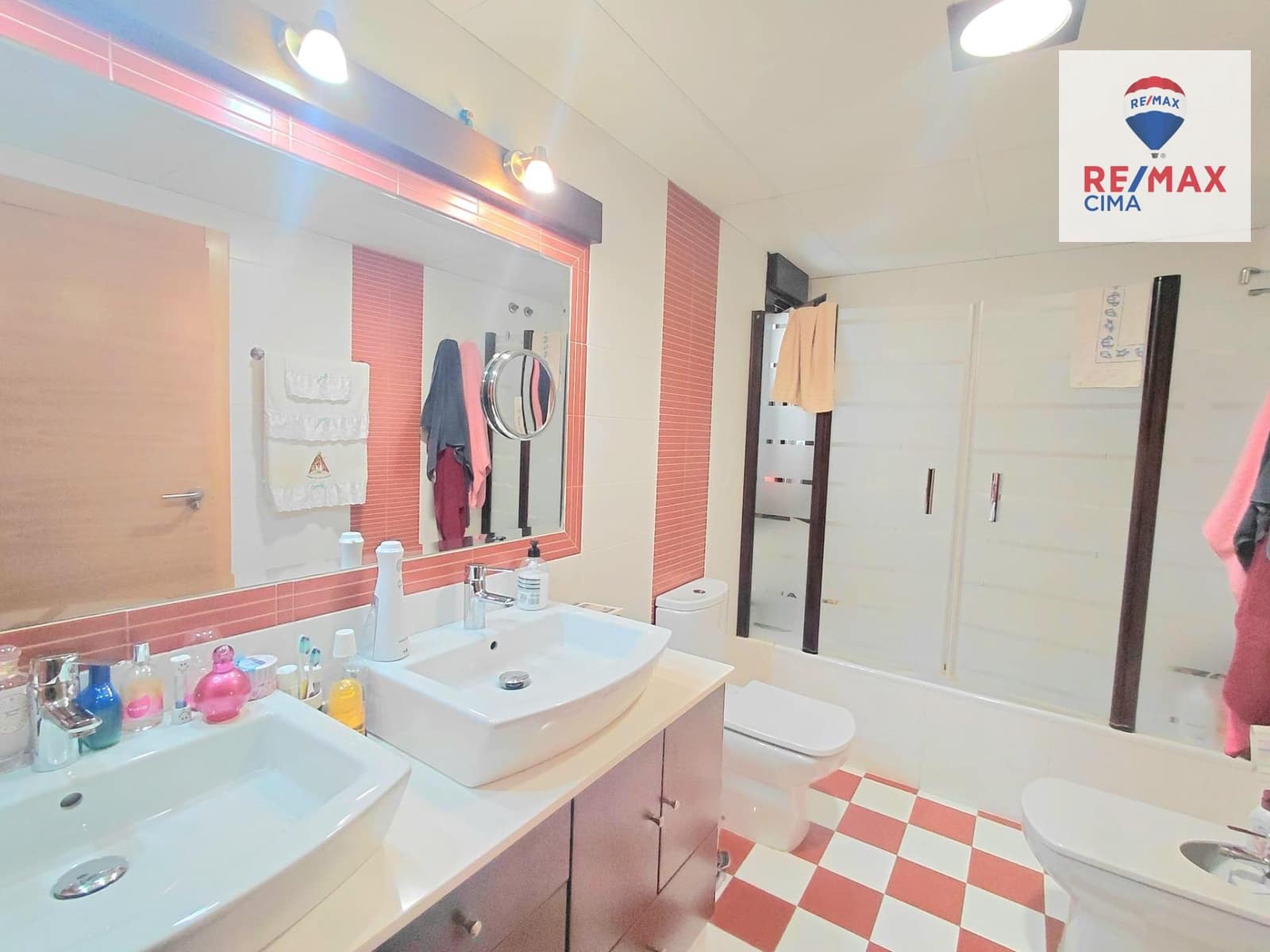 3 slaapkamer Flat te koop in Baza - € 180.000 (Ref: 9569014)