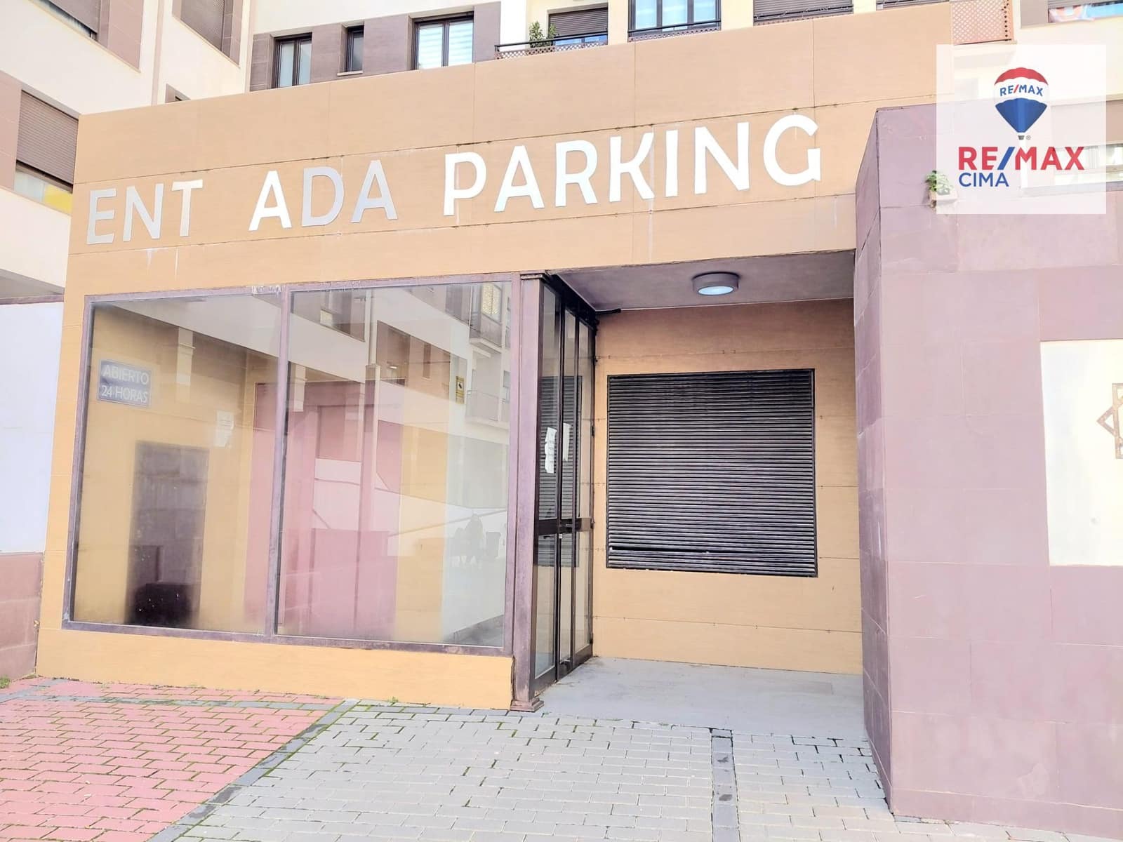 3 slaapkamer Flat te koop in Baza - € 180.000 (Ref: 9569014)