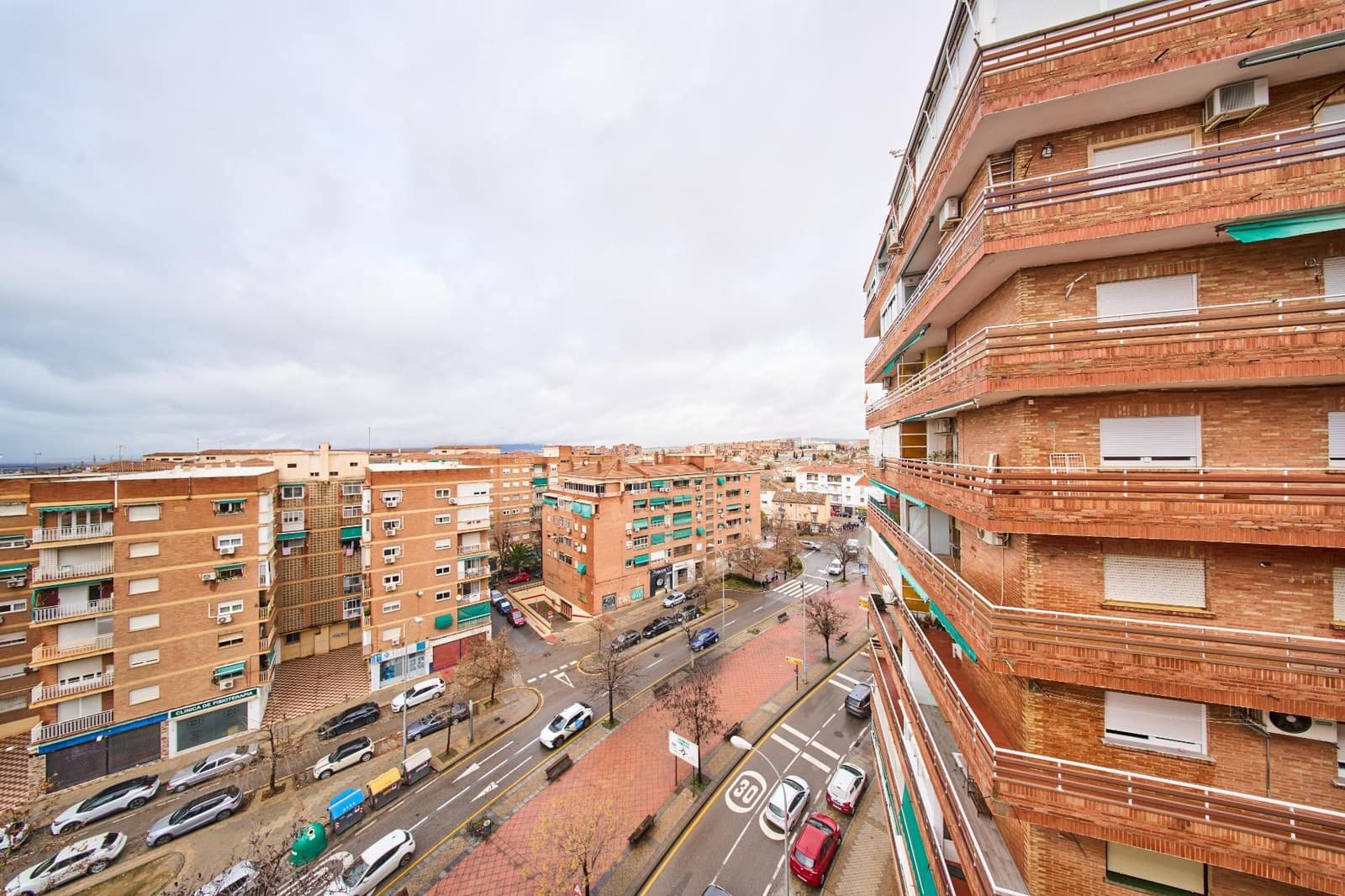 4 slaapkamer Flat te koop in Granada stad - € 210.000 (Ref: 9571391)