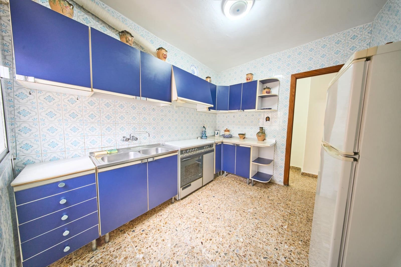 4 bedroom Flat for sale in Orgiva - € 99,900 (Ref: 9574802)