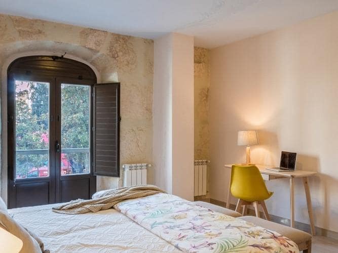 2 soveværelse Lejlighed til leje i Granada by - € 1.300 (Ref: 9574803)