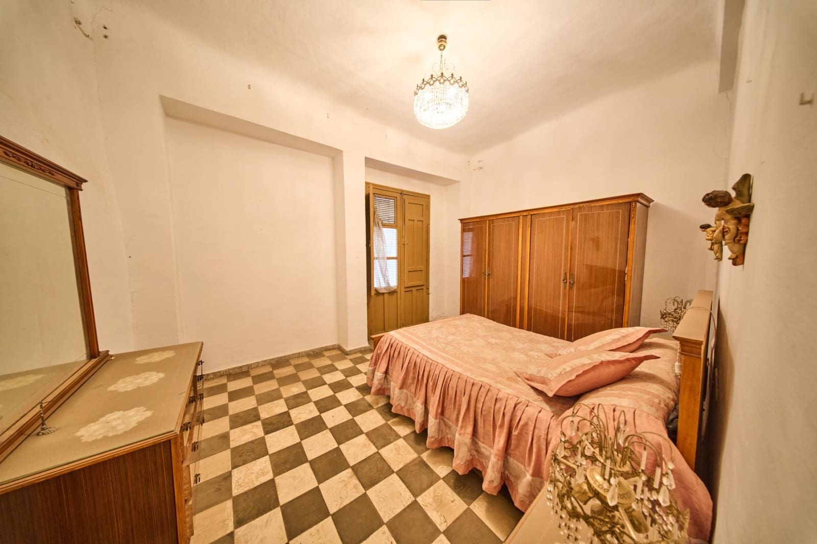 Chalet de 7 habitaciones en Orgiva en venta - 155.000 € (Ref: 9586729)
