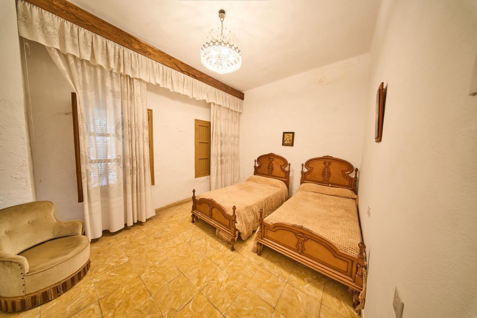 Chalet de 7 habitaciones en Orgiva en venta - 155.000 € (Ref: 9586729)