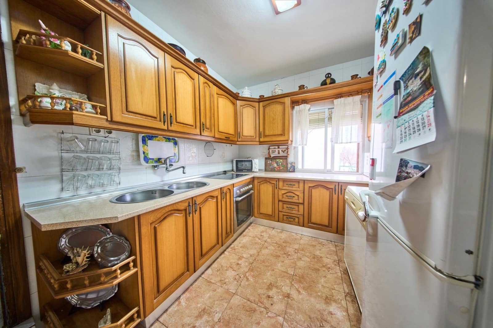 6 bedroom Townhouse for sale in Tozar - € 119,900 (Ref: 9586731)