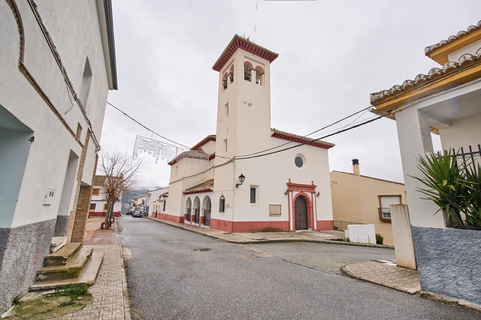 6 bedroom Townhouse for sale in Tozar - € 119,900 (Ref: 9586731)