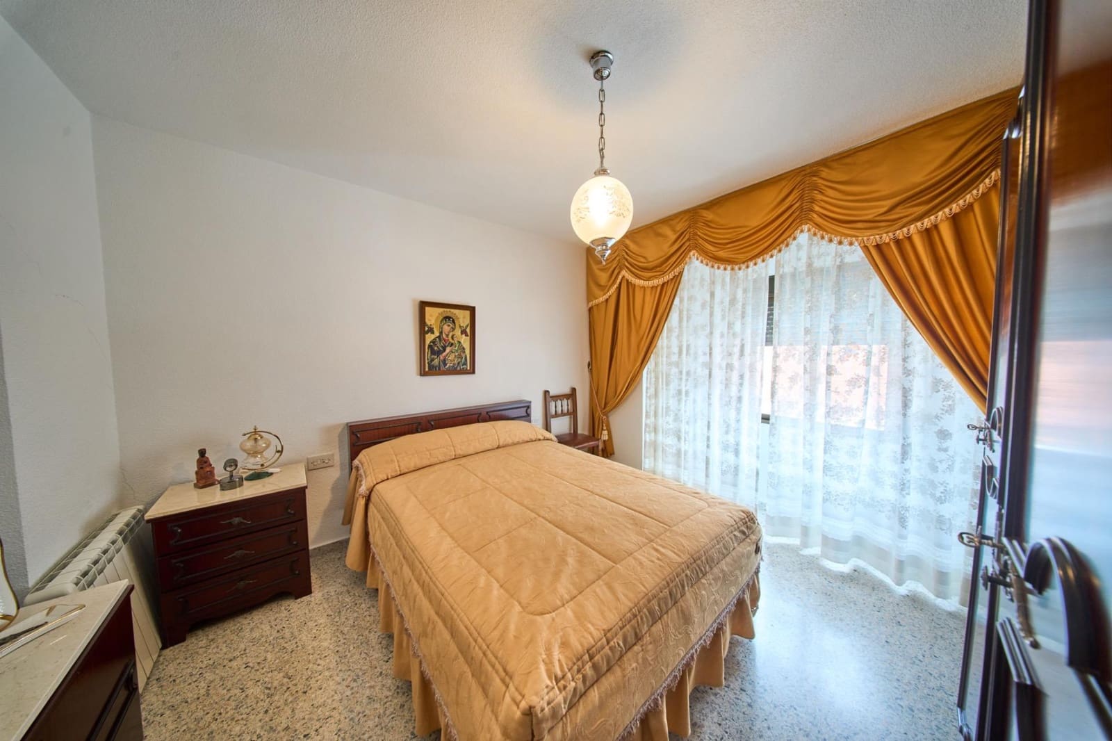 6 bedroom Townhouse for sale in Tozar - € 119,900 (Ref: 9586731)