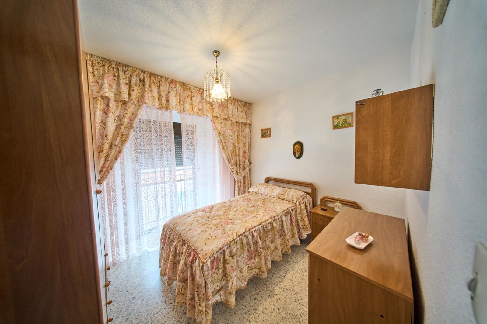 6 bedroom Townhouse for sale in Tozar - € 119,900 (Ref: 9586731)