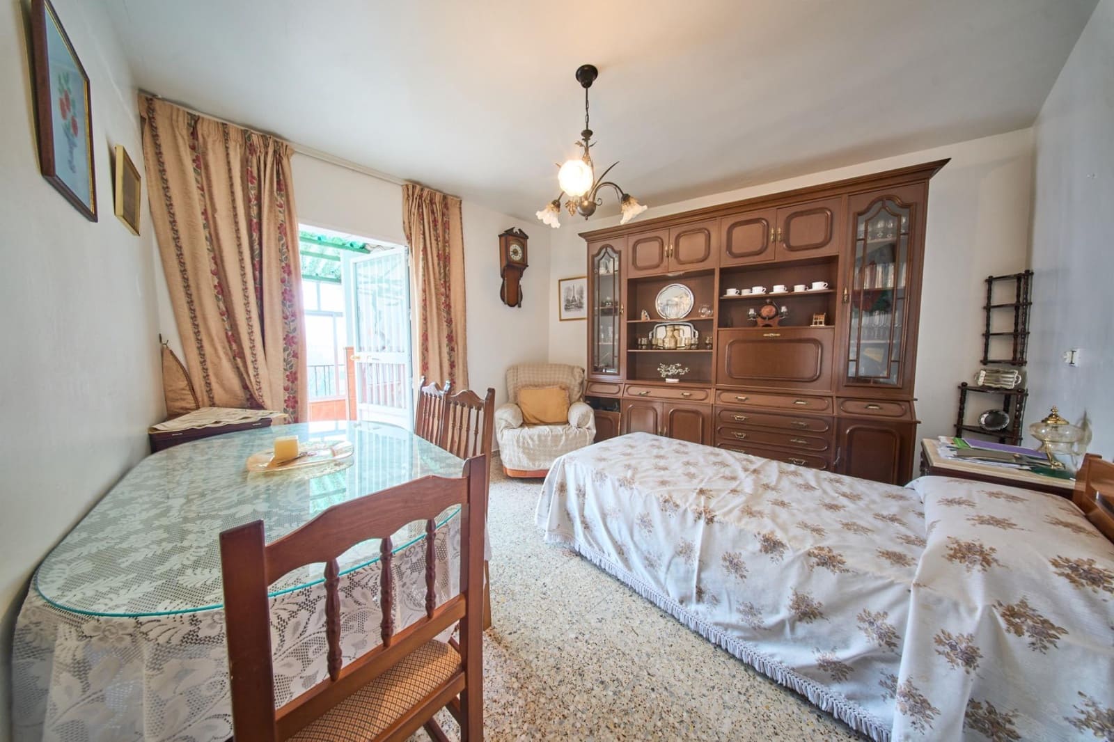 6 bedroom Townhouse for sale in Tozar - € 119,900 (Ref: 9586731)
