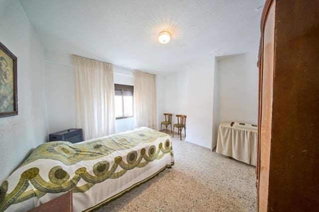 6 sypialnia Dom na sprzedaż w Tozar, Moclín - 119 900 € (Ref: 9586731)