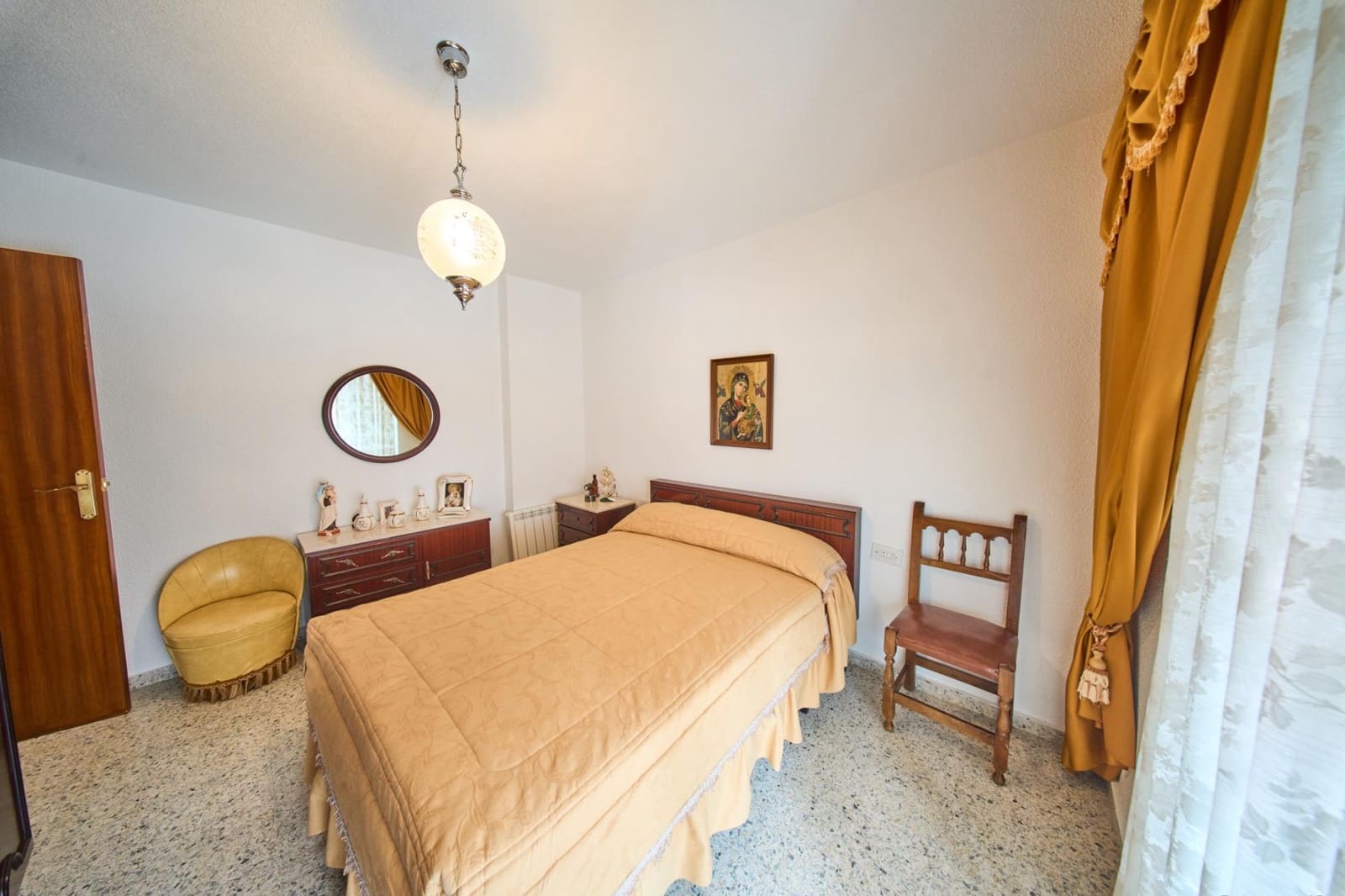 6 bedroom Townhouse for sale in Tozar - € 119,900 (Ref: 9586731)