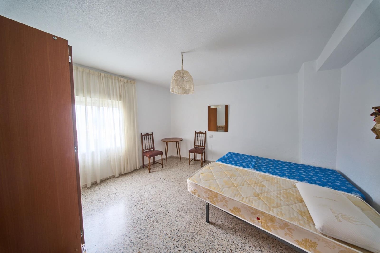 6 bedroom Townhouse for sale in Tozar - € 119,900 (Ref: 9586731)