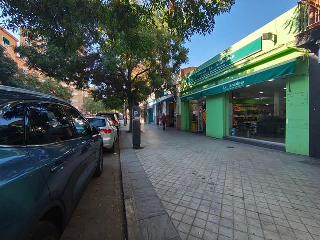 Komercyjne na sprzedaż w Zaidin, Miasto Grenada - 169 000 € (Ref: 9591539)