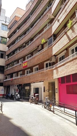 3 camera da letto Appartamento da affittare in Centro, Granada città - 975 € (Rif: 9596385)