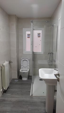 3 camera da letto Appartamento da affittare in Centro, Granada città - 975 € (Rif: 9596385)