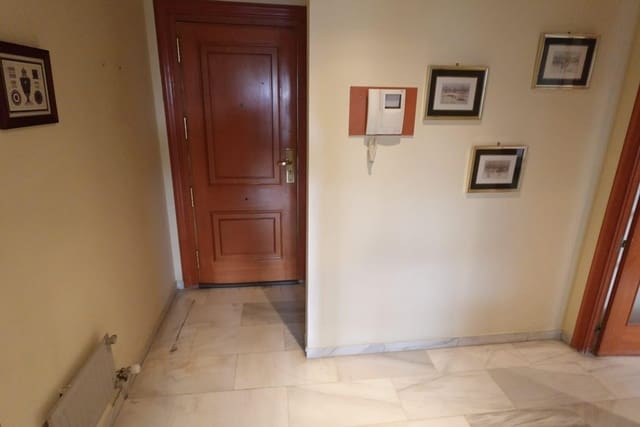 1 camera da letto Appartamento da affittare in Centro - Sagrario, Granada città con garage - 800 € (Rif: 9596386)
