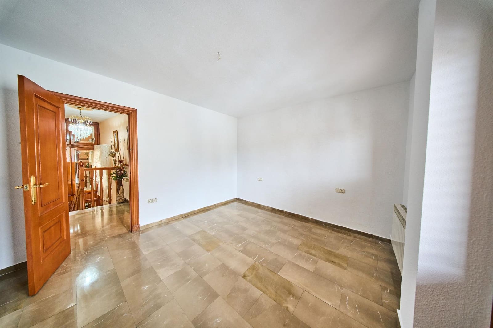 Adosado de 3 habitaciones en Santa Fe en venta con garaje - 300.000 € (Ref: 9608237)