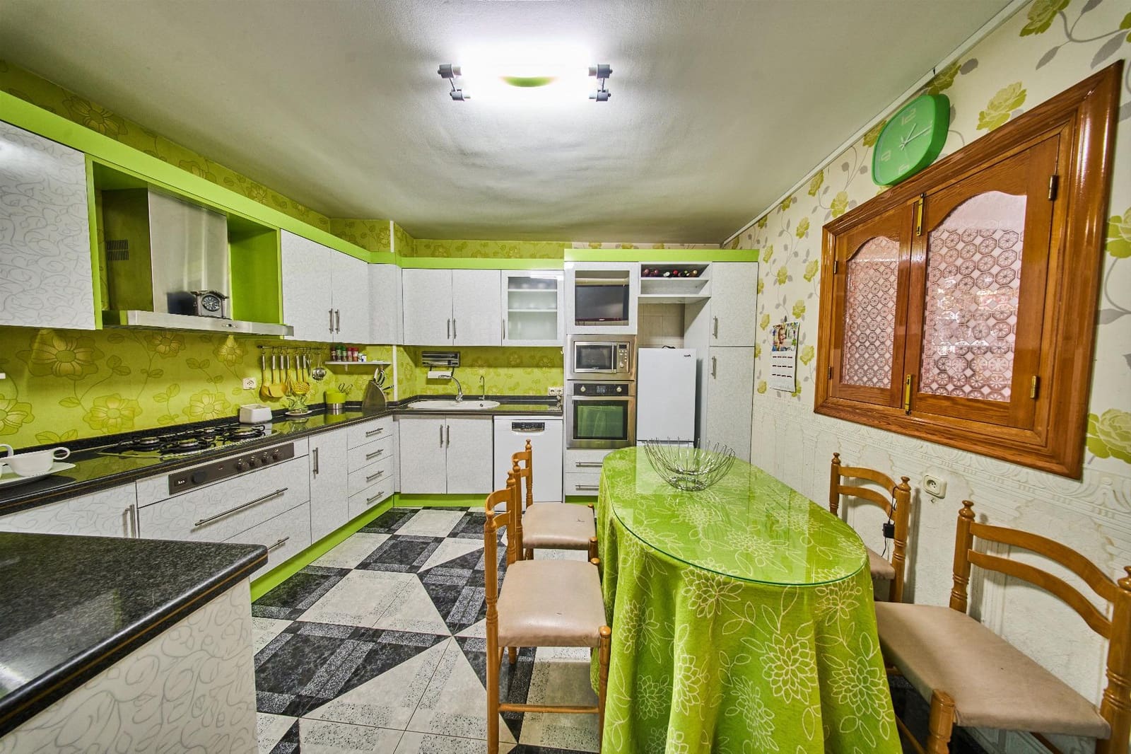 Adosado de 3 habitaciones en Santa Fe en venta con garaje - 300.000 € (Ref: 9608237)